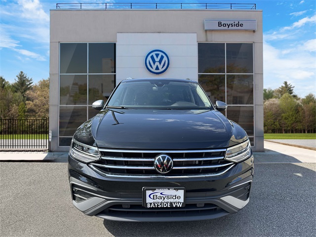 used 2024 Volkswagen Tiguan car, priced at $30,998