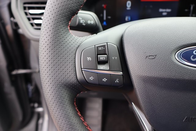 new 2025 Ford Escape car, priced at $30,461