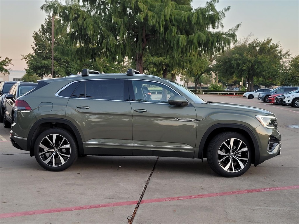 new 2026 Volkswagen Atlas Cross Sport car, priced at $52,469