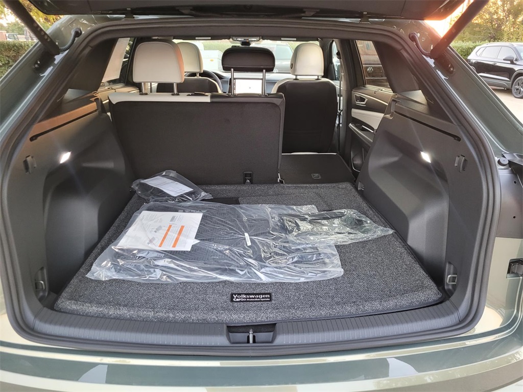 new 2026 Volkswagen Atlas Cross Sport car, priced at $52,469