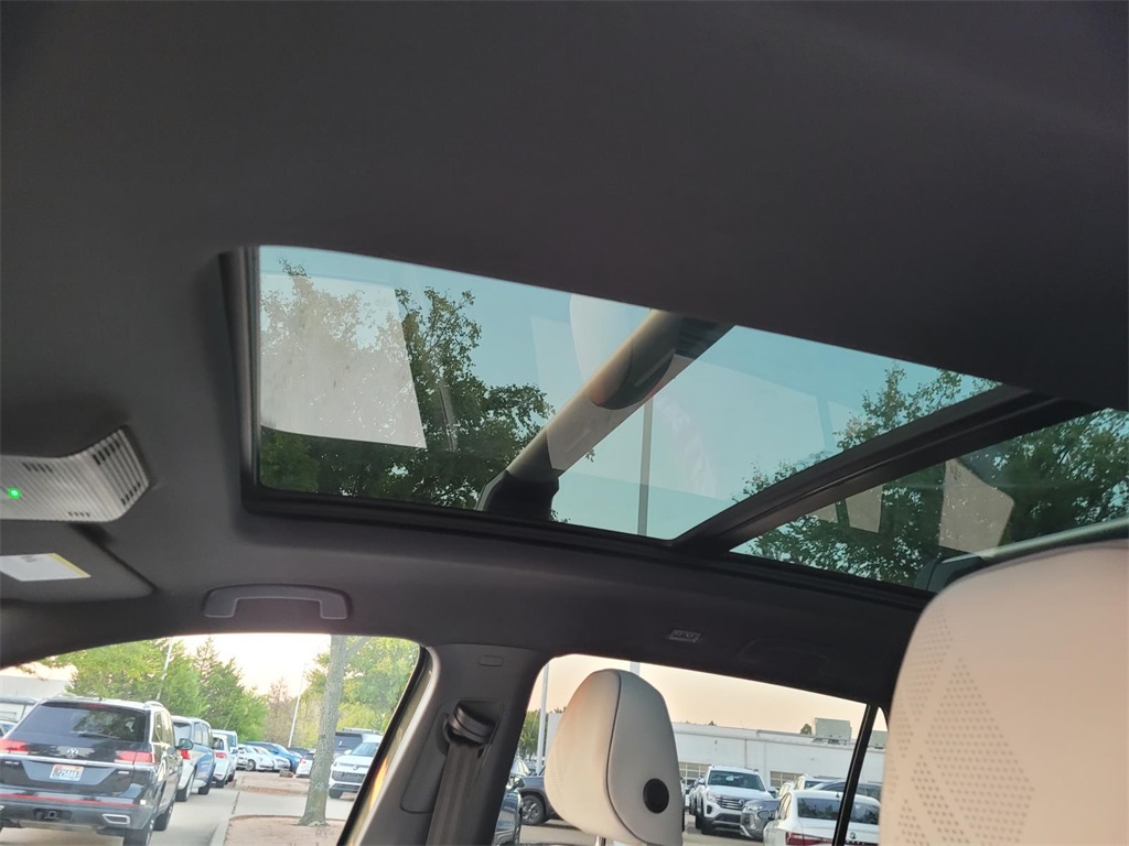 new 2026 Volkswagen Atlas Cross Sport car, priced at $52,469