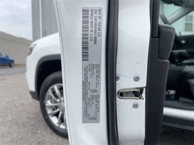 used 2021 Jeep Cherokee car, priced at $22,511