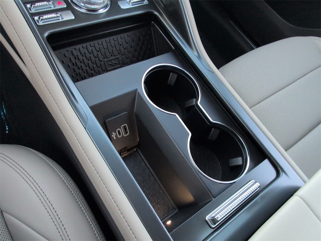 new 2025 Lincoln Nautilus car, priced at $56,914