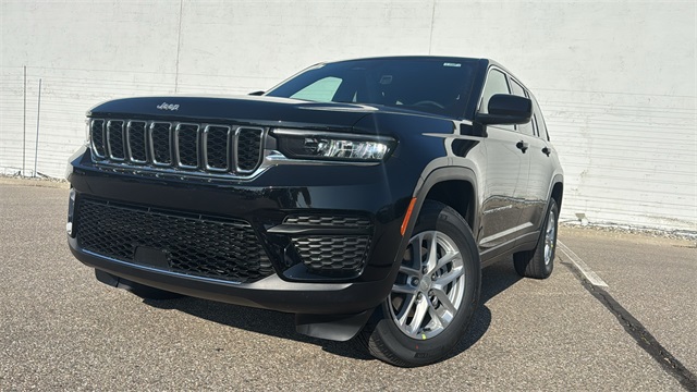 new 2025 Jeep Grand Cherokee car, priced at $42,848