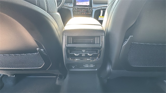 new 2025 Jeep Grand Cherokee car, priced at $42,848