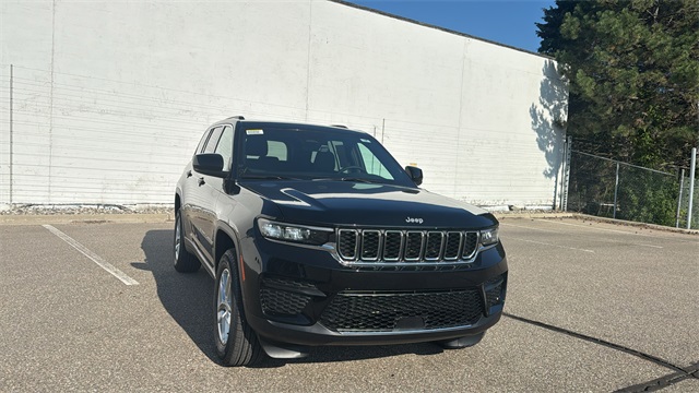 new 2025 Jeep Grand Cherokee car, priced at $42,848