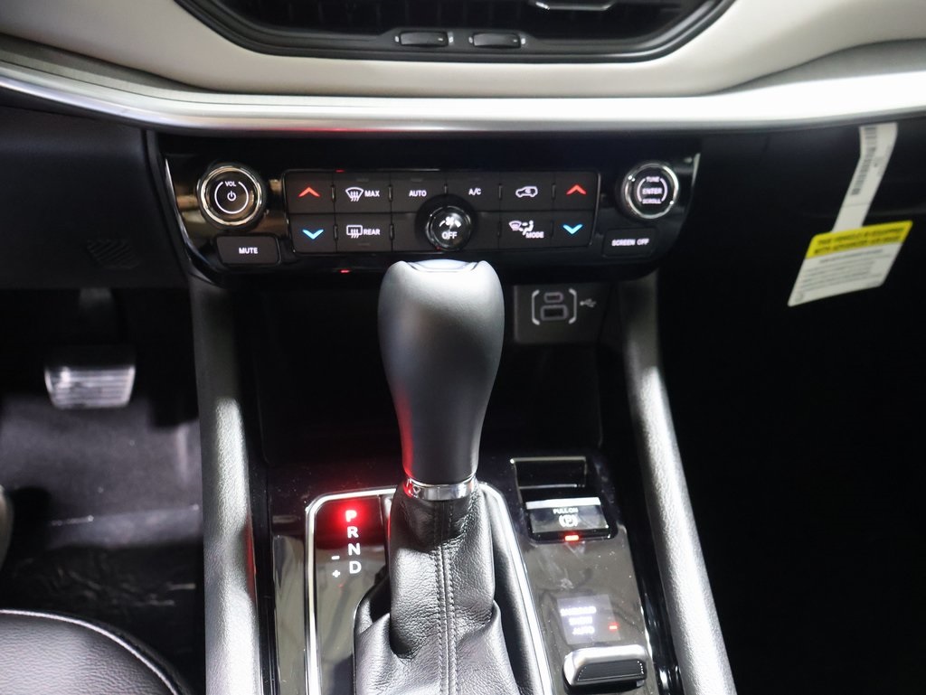 new 2025 Jeep Compass car, priced at $32,898