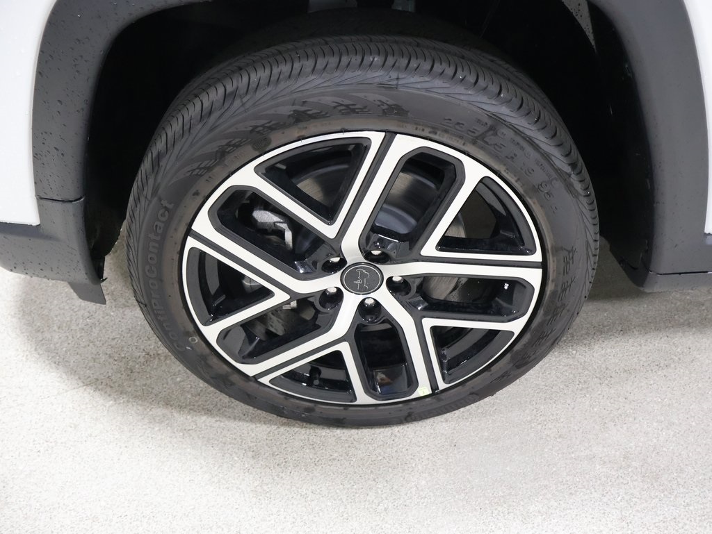 new 2025 Jeep Compass car, priced at $32,898
