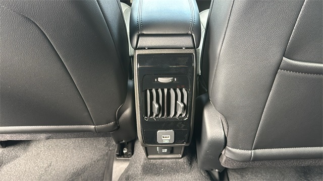 new 2025 Jeep Compass car, priced at $33,770