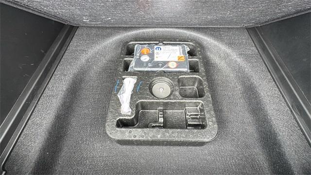 new 2025 Jeep Compass car, priced at $33,770