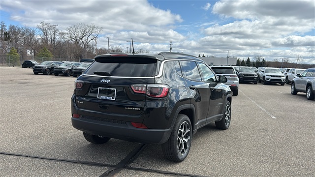 new 2025 Jeep Compass car, priced at $33,770
