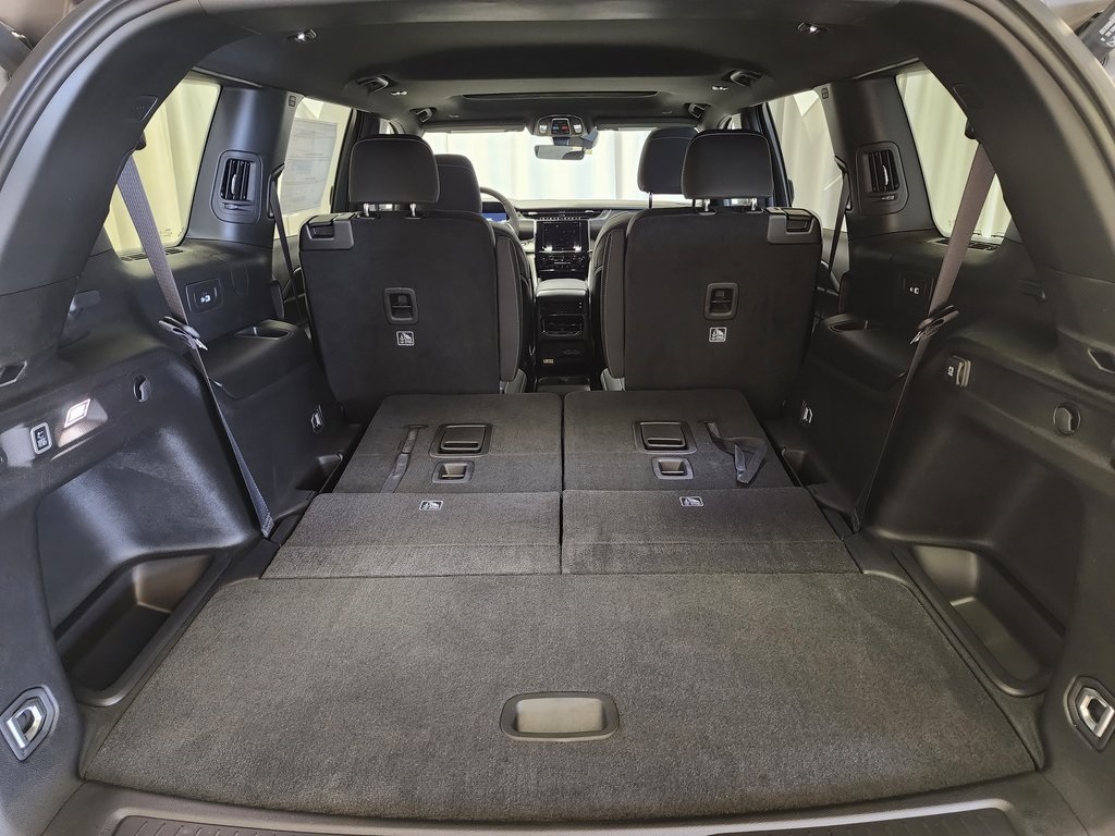 new 2025 Jeep Grand Cherokee L car, priced at $42,929