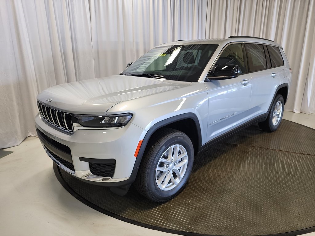 new 2025 Jeep Grand Cherokee L car, priced at $42,929