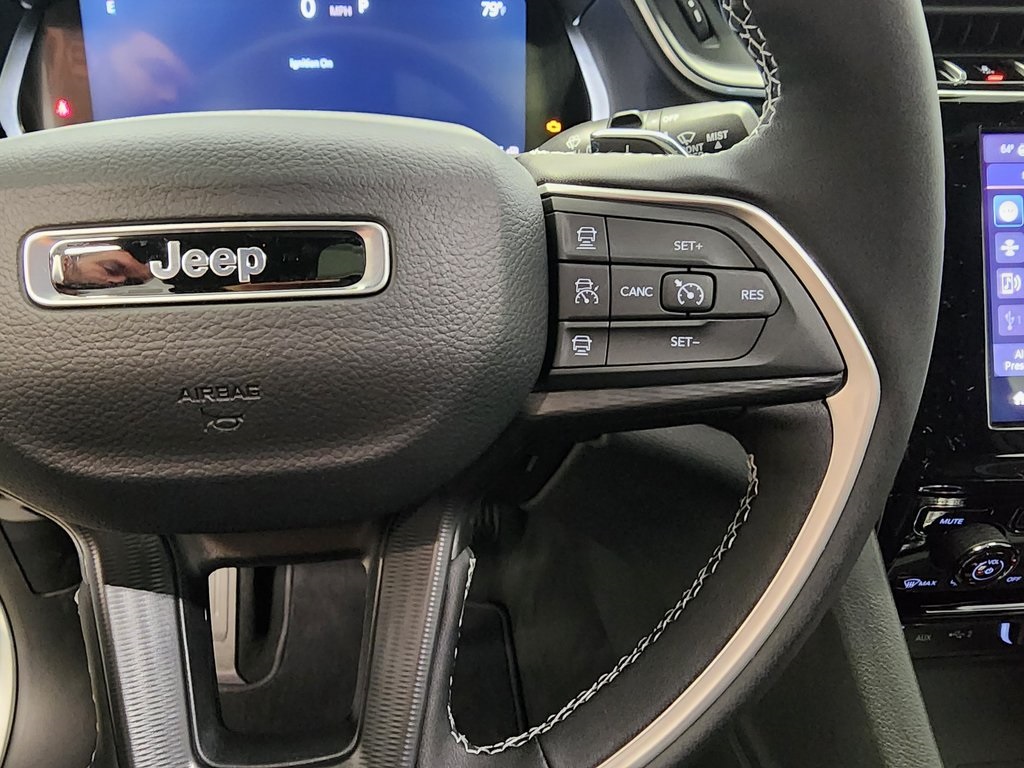 new 2025 Jeep Grand Cherokee L car, priced at $42,929