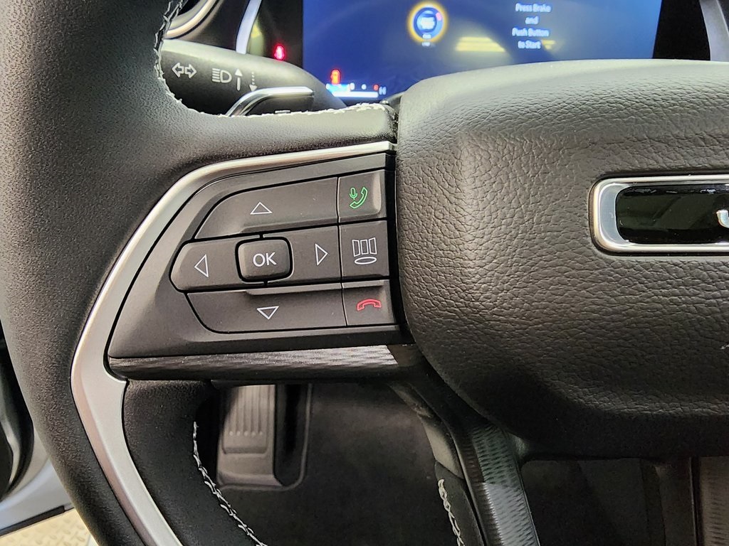 new 2025 Jeep Grand Cherokee L car, priced at $42,929