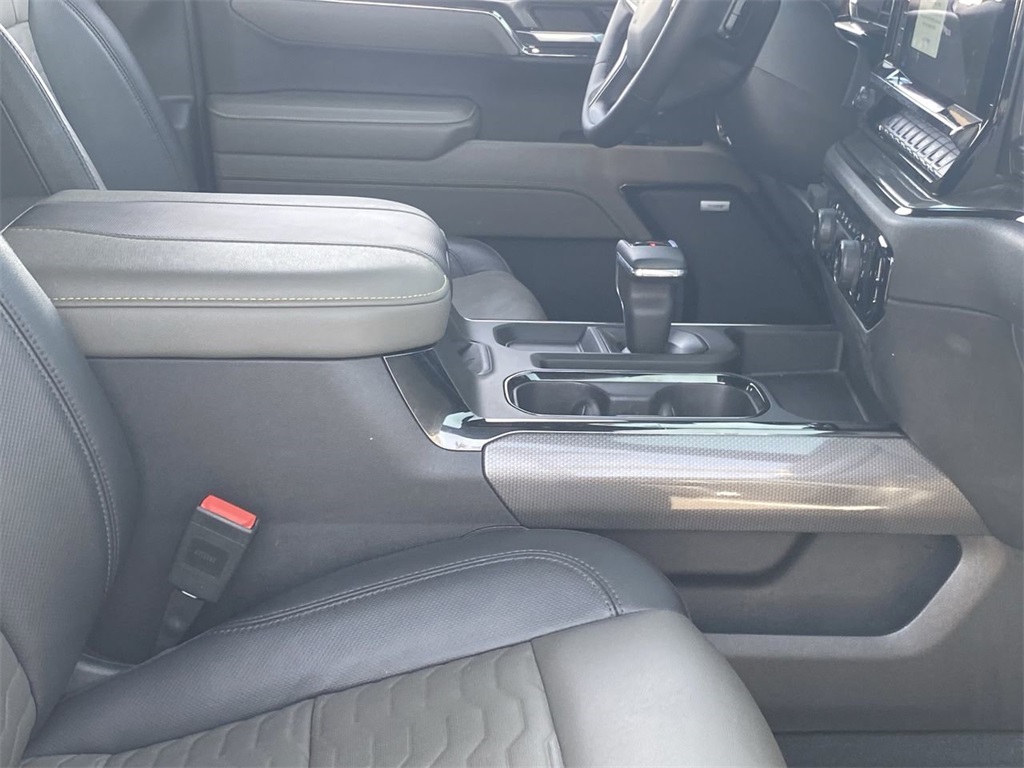 used 2024 Chevrolet Silverado 1500 car, priced at $60,991