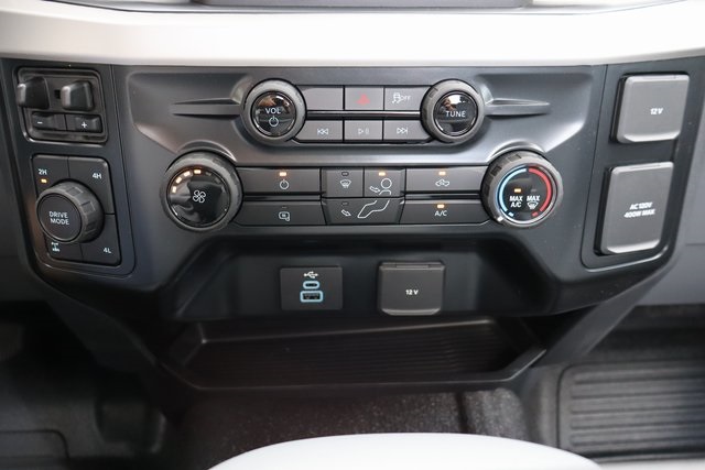 new 2026 Ford F-250SD car, priced at $52,282