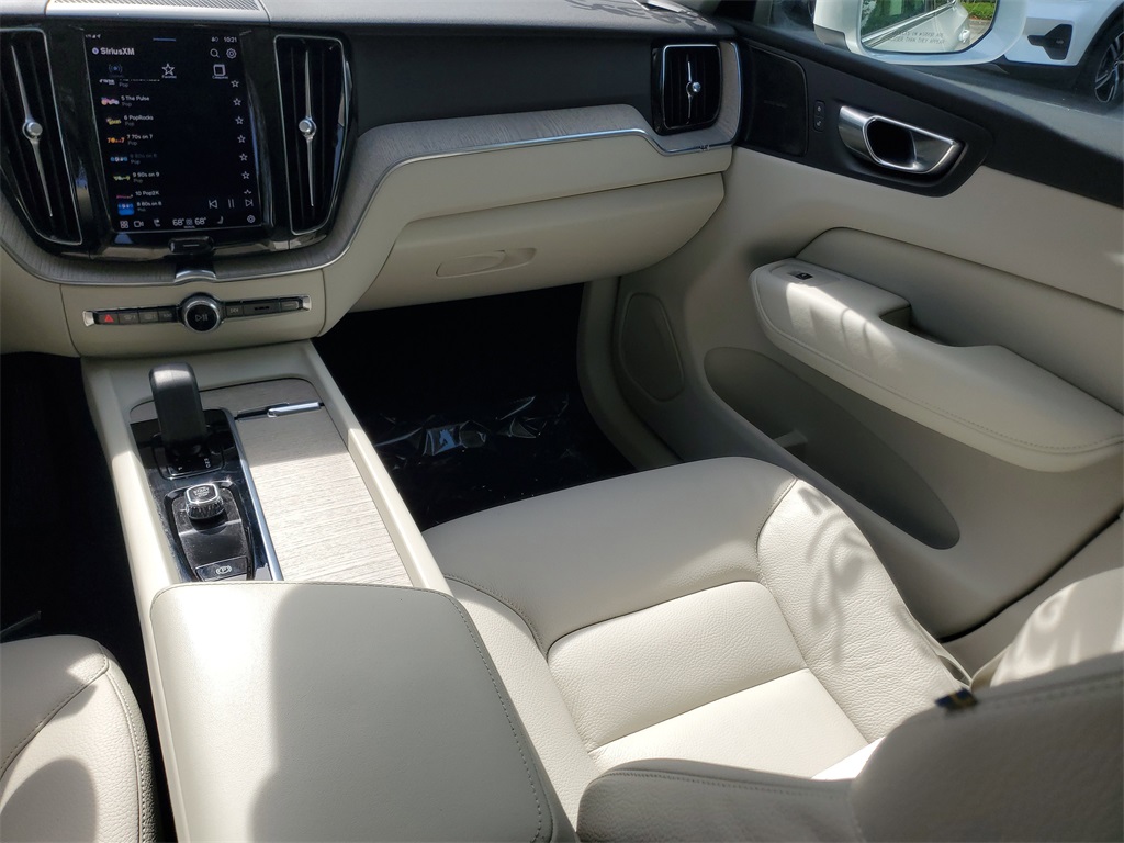 used 2023 Volvo XC60 car, priced at $36,594