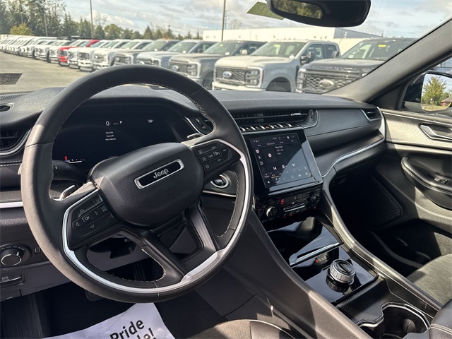 used 2024 Jeep Grand Cherokee car, priced at $27,999