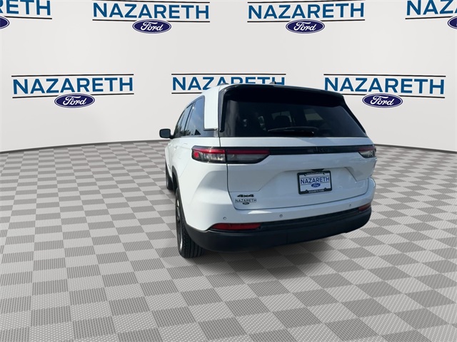 used 2024 Jeep Grand Cherokee car, priced at $27,999