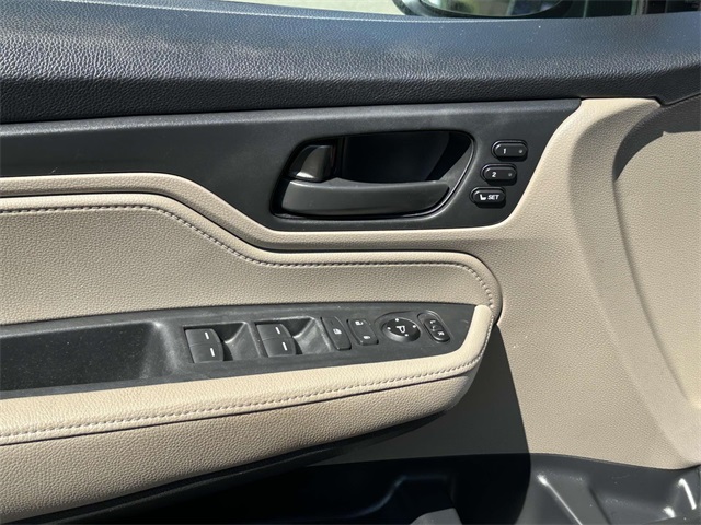 used 2020 Honda Odyssey car, priced at $23,326