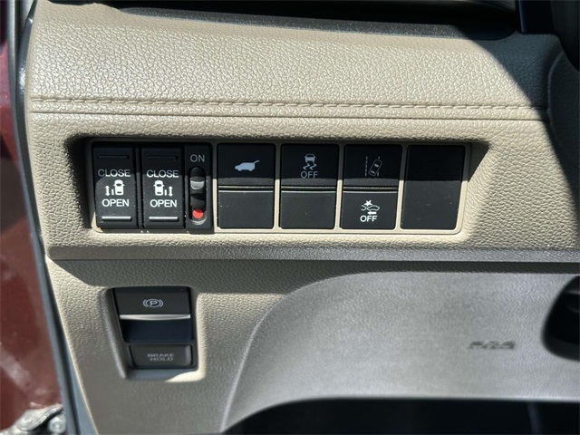 used 2020 Honda Odyssey car, priced at $23,326