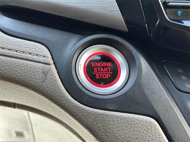 used 2020 Honda Odyssey car, priced at $23,326