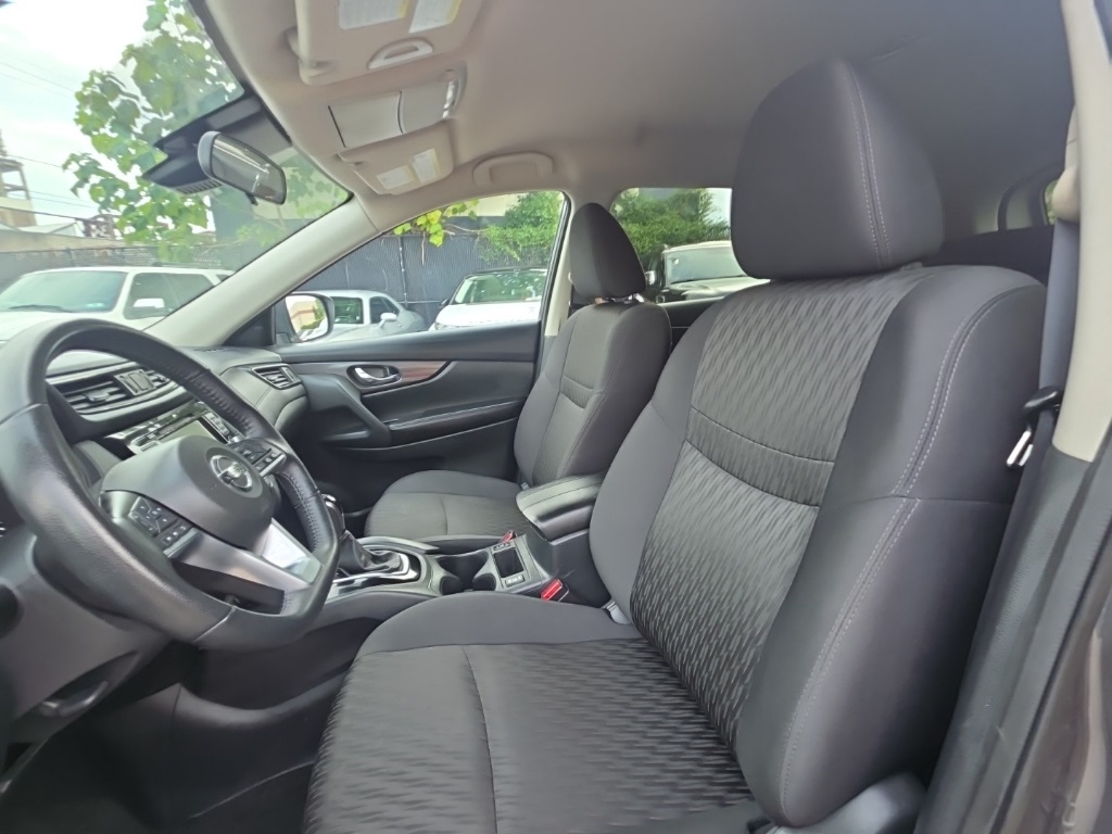used 2019 Nissan Rogue car, priced at $12,895
