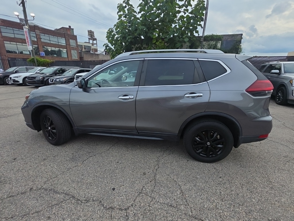 used 2019 Nissan Rogue car, priced at $12,895