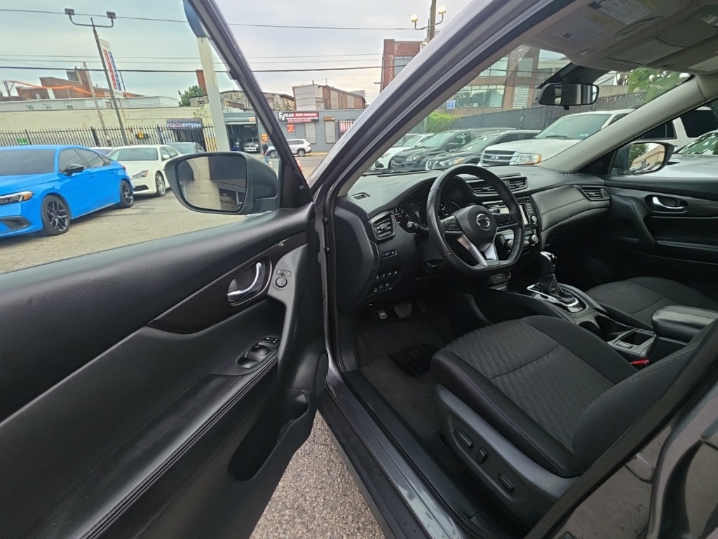 used 2019 Nissan Rogue car, priced at $12,895