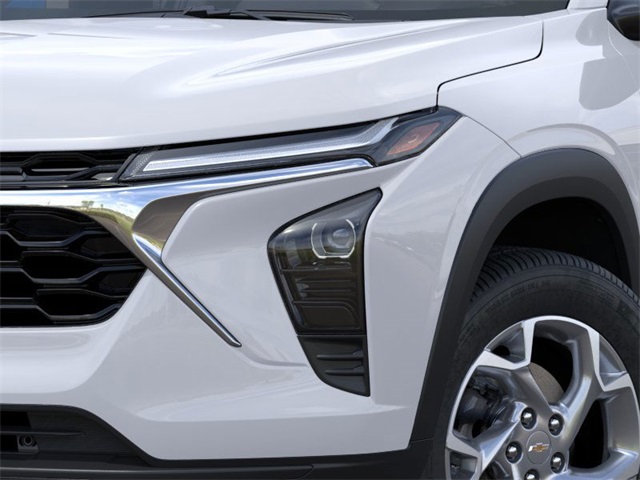new 2025 Chevrolet Trax car, priced at $19,658