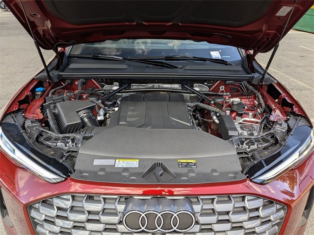 new 2025 Audi Q5 car, priced at $58,950
