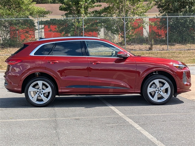 new 2025 Audi Q5 car, priced at $58,950