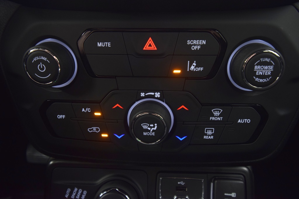 used 2021 Jeep Renegade car, priced at $19,000