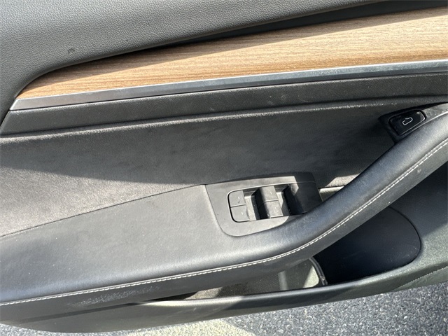 used 2021 Tesla Model 3 car, priced at $25,499