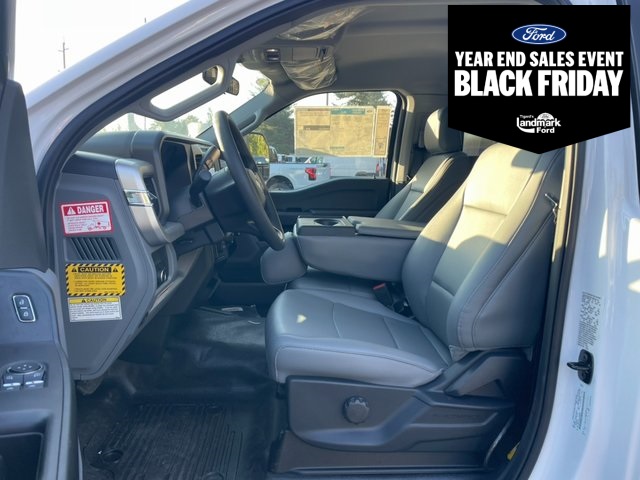 new 2025 Ford F-450SD car, priced at $95,462