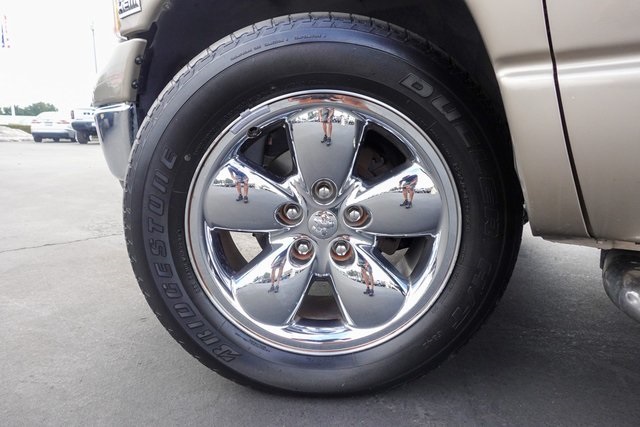 used 2005 Dodge Ram 1500 car, priced at $9,000