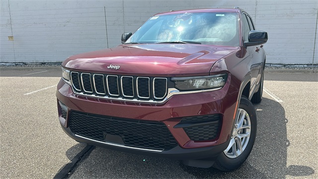 new 2025 Jeep Grand Cherokee car, priced at $42,848