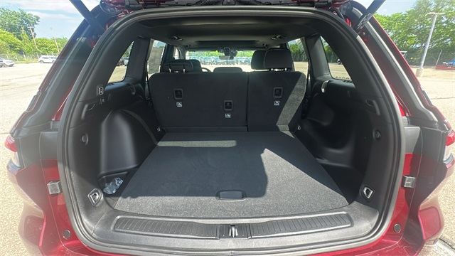 new 2025 Jeep Grand Cherokee car, priced at $42,848