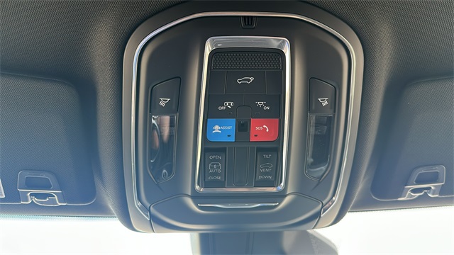 new 2025 Jeep Grand Cherokee car, priced at $42,848