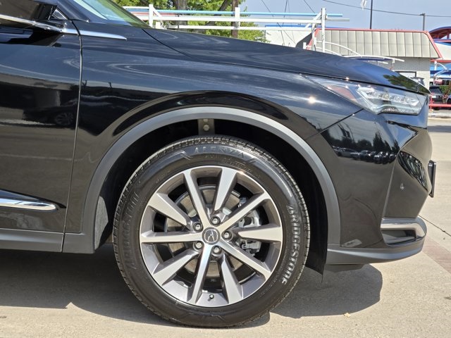 used 2025 Acura MDX car, priced at $50,600