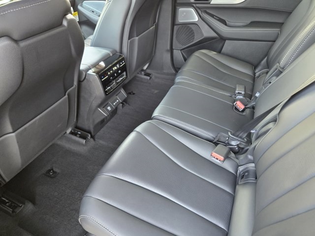 used 2025 Acura MDX car, priced at $50,600
