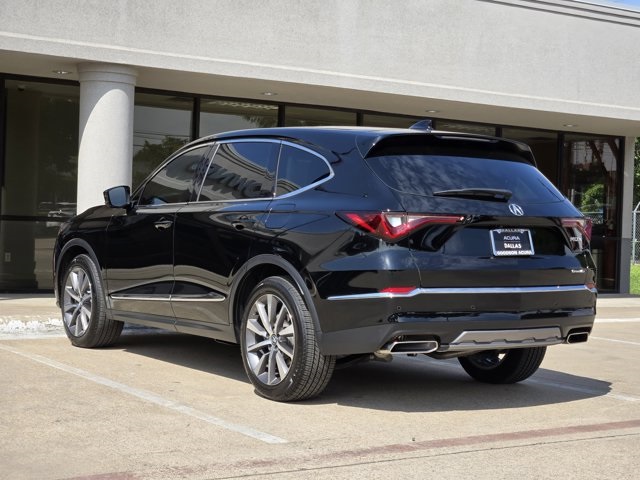 used 2025 Acura MDX car, priced at $50,600