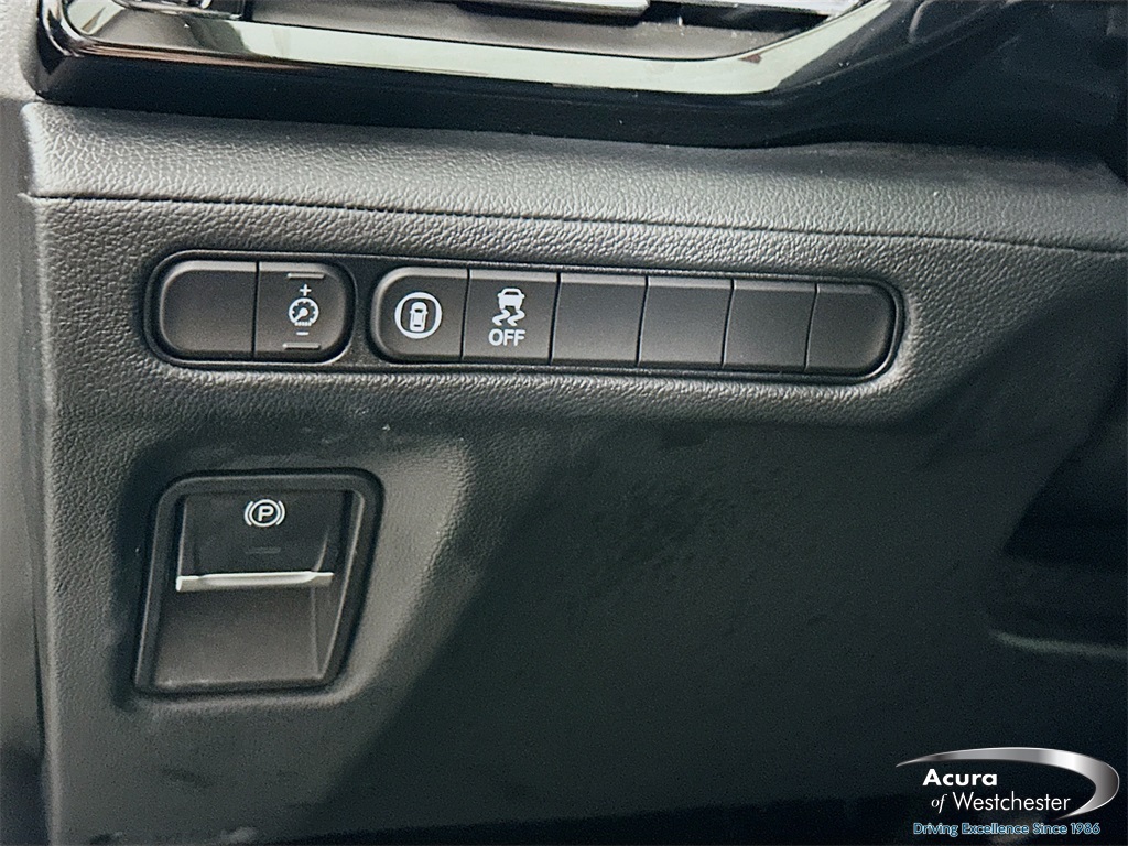 used 2023 Acura MDX car, priced at $39,999