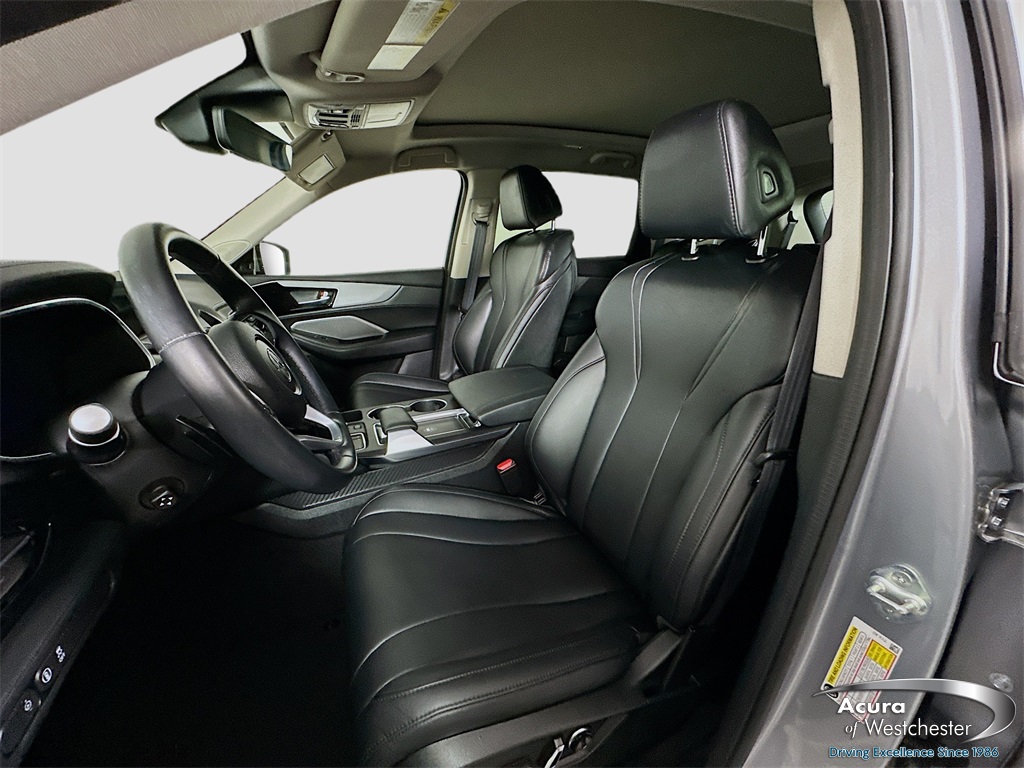 used 2023 Acura MDX car, priced at $39,999