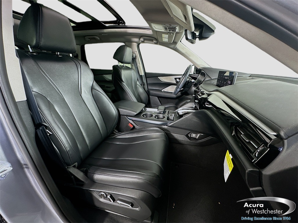 used 2023 Acura MDX car, priced at $39,999