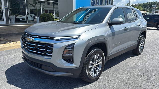 new 2026 Chevrolet Equinox car, priced at $34,990