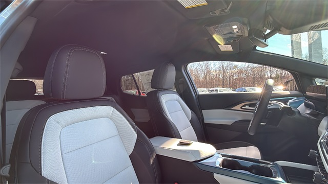 new 2026 Chevrolet Equinox EV car, priced at $47,305