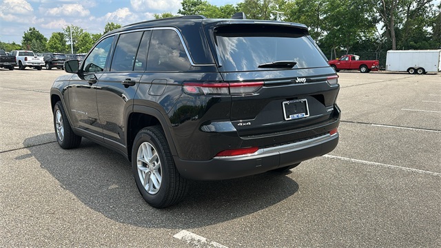 new 2025 Jeep Grand Cherokee car, priced at $42,848