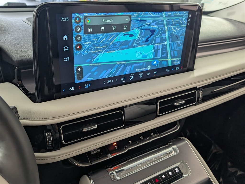 new 2025 Lincoln Aviator car, priced at $63,590